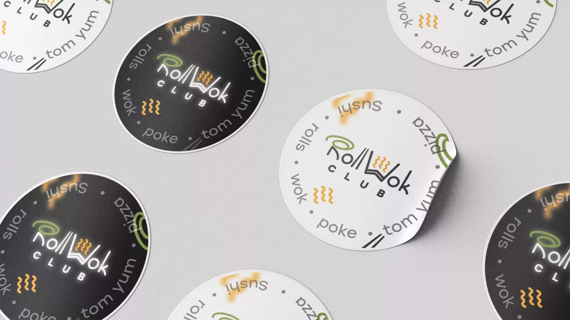 Разработка наклеек для суши-бара «Roll Wok Club» в Великом Устюге